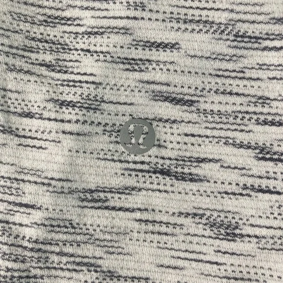 Lululemon tank top, gray, medium - Picture 4 of 4